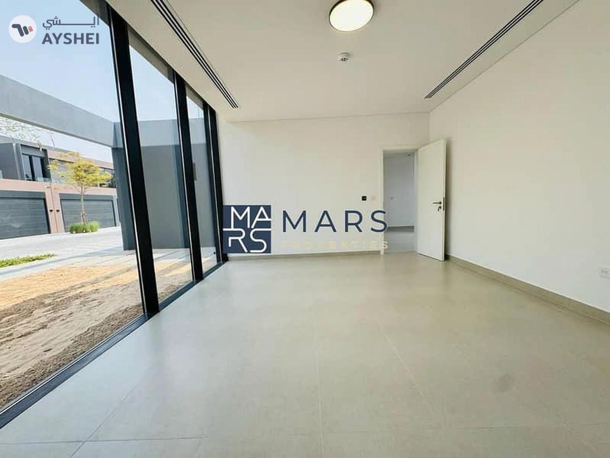 Modern Home with Beautiful Features – A Must-See!-0-landscape