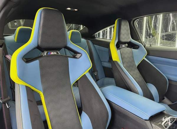 BMW 4 Series M4 Competition 2021 GCC specs for 305,000.00 AED