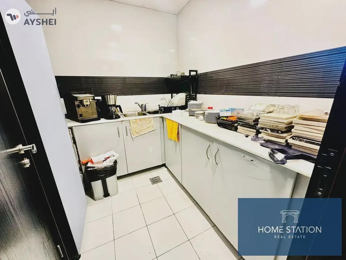 Grosvenor Business Tower, Barsha Heights (Tecom), Dubai-14-14