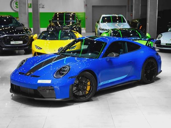 2026 BRAND NEW GT3-CERAMIC BRAKES-LIFT SYSTEM-CLUB SPORT PACKAGE-WEISSACH PACKAGE-PORSCHE WARRANTY