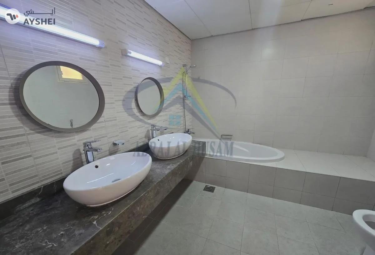 VILLA FOR SALE IN BAWABAT AL SHARQ, BANIYAS EAST-1-landscape