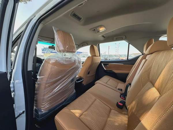 2026 Toyota Fortuner VXR - GCC Specs - Brand New!