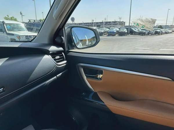 2026 Toyota Fortuner VXR - GCC Specs - Brand New!