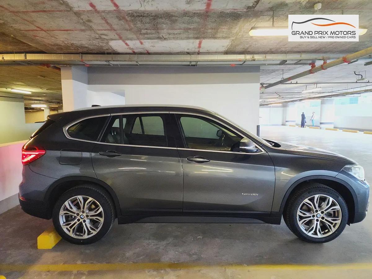 BMW X1 SDrive20i V4 2.0 2018 Model GCC Specs In Perfect Condition-3-3