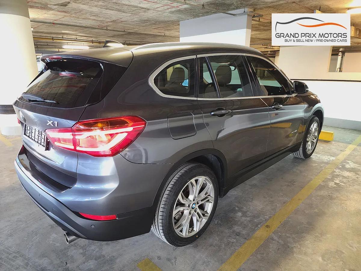 BMW X1 SDrive20i V4 2.0 2018 Model GCC Specs In Perfect Condition-6-6