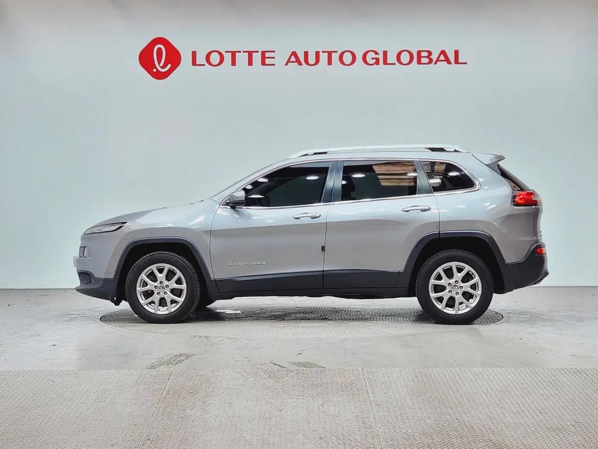 JEEP CHEROKEE (D) 2.0 LONGITUDE AWD-6-6