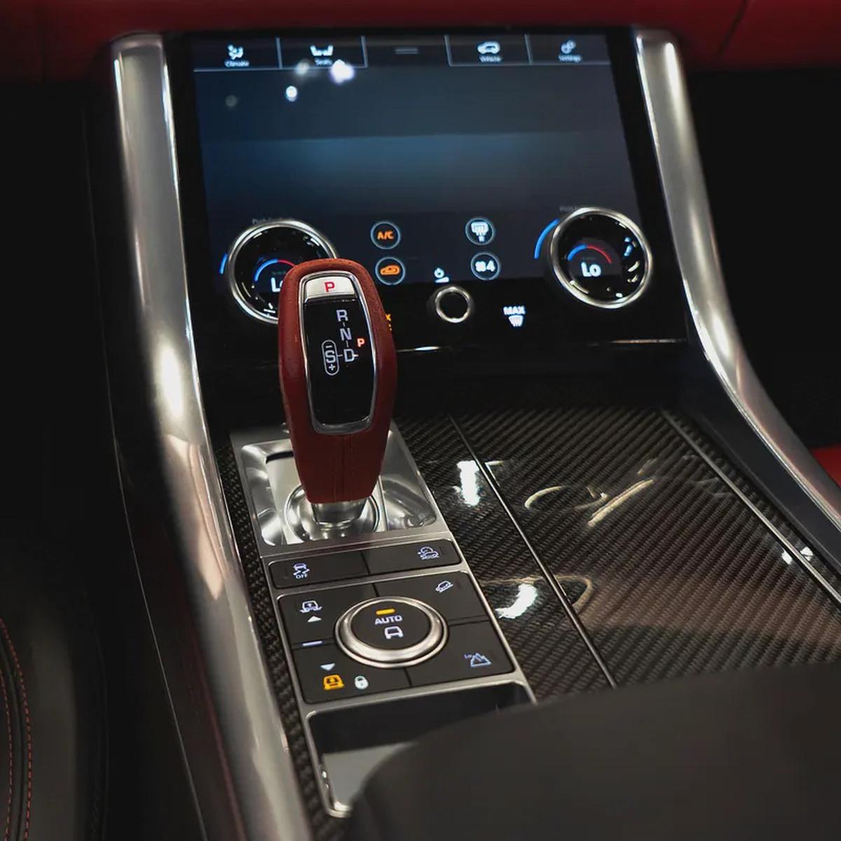 AED 4,407 pm • 0% Downpayment • Range Rover Sport SVR Carbon Edition • 1 Year Warranty-15-15