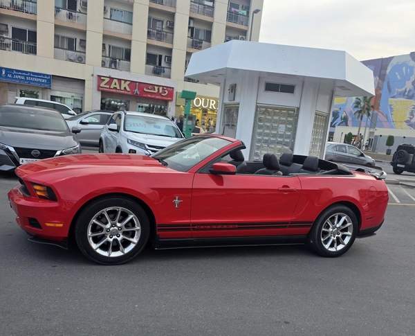 mustang v6 convertible