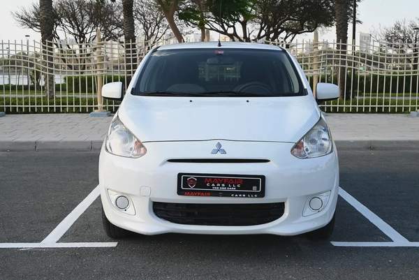 BEST OFFER - GCC - MITSUBISHI MIRAGE GLX 2014 - LOW MILEAGE