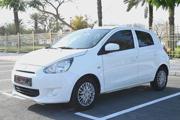 BEST OFFER - GCC - MITSUBISHI MIRAGE GLX 2014 - LOW MILEAGE