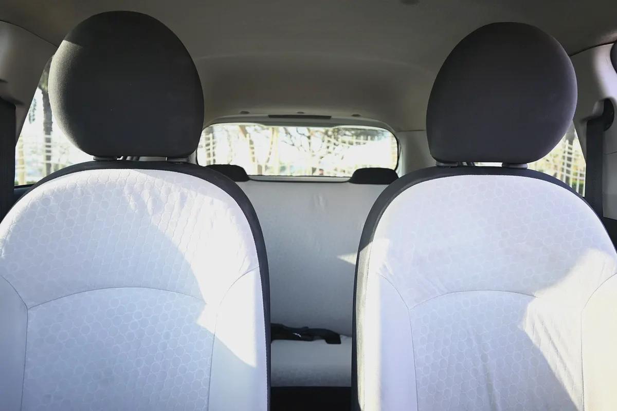 BEST OFFER - GCC - MITSUBISHI MIRAGE GLX 2014 - LOW MILEAGE-17-17