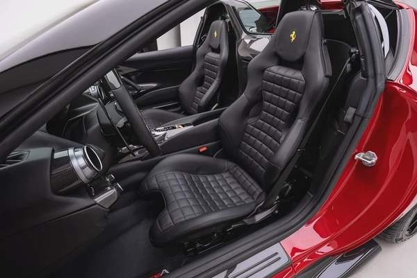 2024 FERRARI 812 COMPETIZIONE APERTA