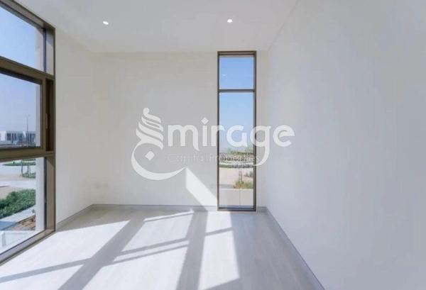 Modern 3BR TH | Premium Facilities | Prime Area