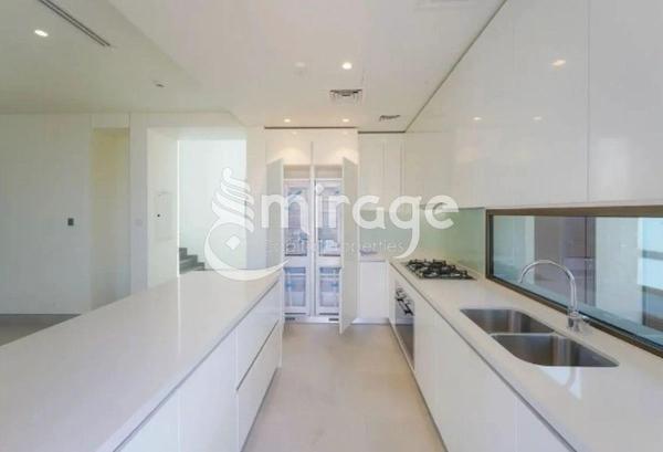Modern 3BR TH | Premium Facilities | Prime Area