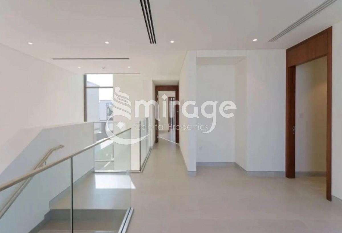Modern 3BR TH | Premium Facilities | Prime Area-7-7