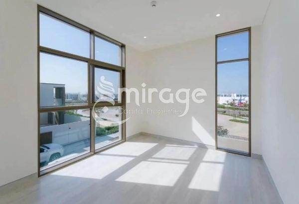 Modern 3BR TH | Premium Facilities | Prime Area