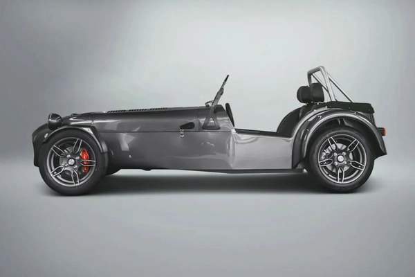 CASH: 415,000 AED | 2025 Caterham CSR Twenty / Limited Edition (1 of 20) / Caterham Warranty