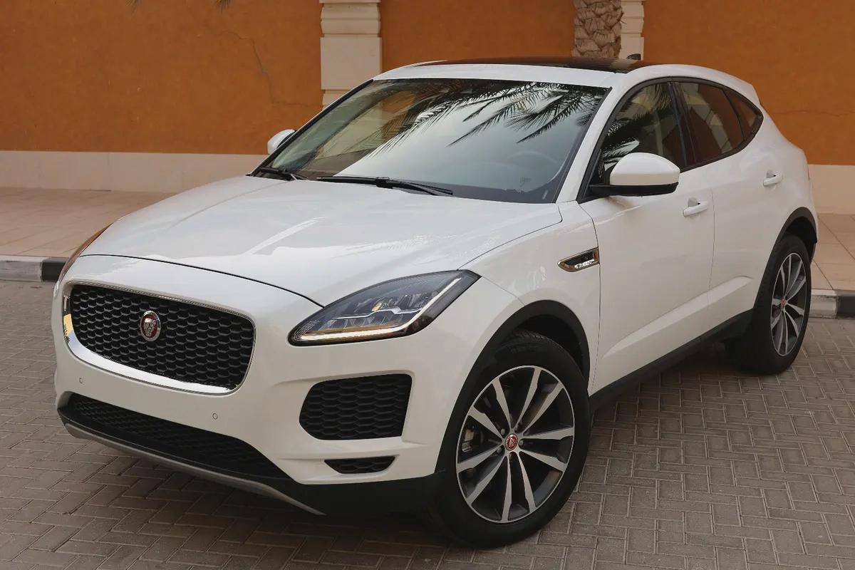 JAGUAR E-PACE P200 AWD ( S PLUS ) - GCC SPECS - ACCIDENT FREE - UNDER WARRANTY --0-0