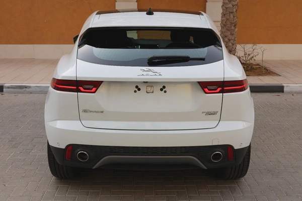 JAGUAR E-PACE P200 AWD ( S PLUS ) - GCC SPECS - ACCIDENT FREE - UNDER WARRANTY -