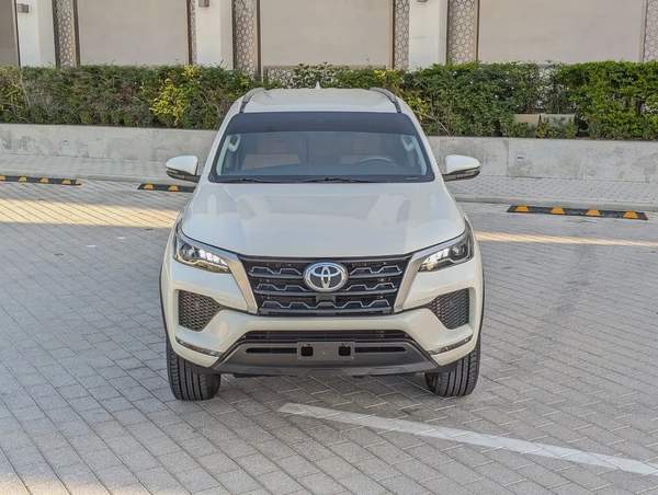 TOYOTA FORTUNER 2021 4X4 GCC V4 2.7L IN EXCELLENT CONDITION