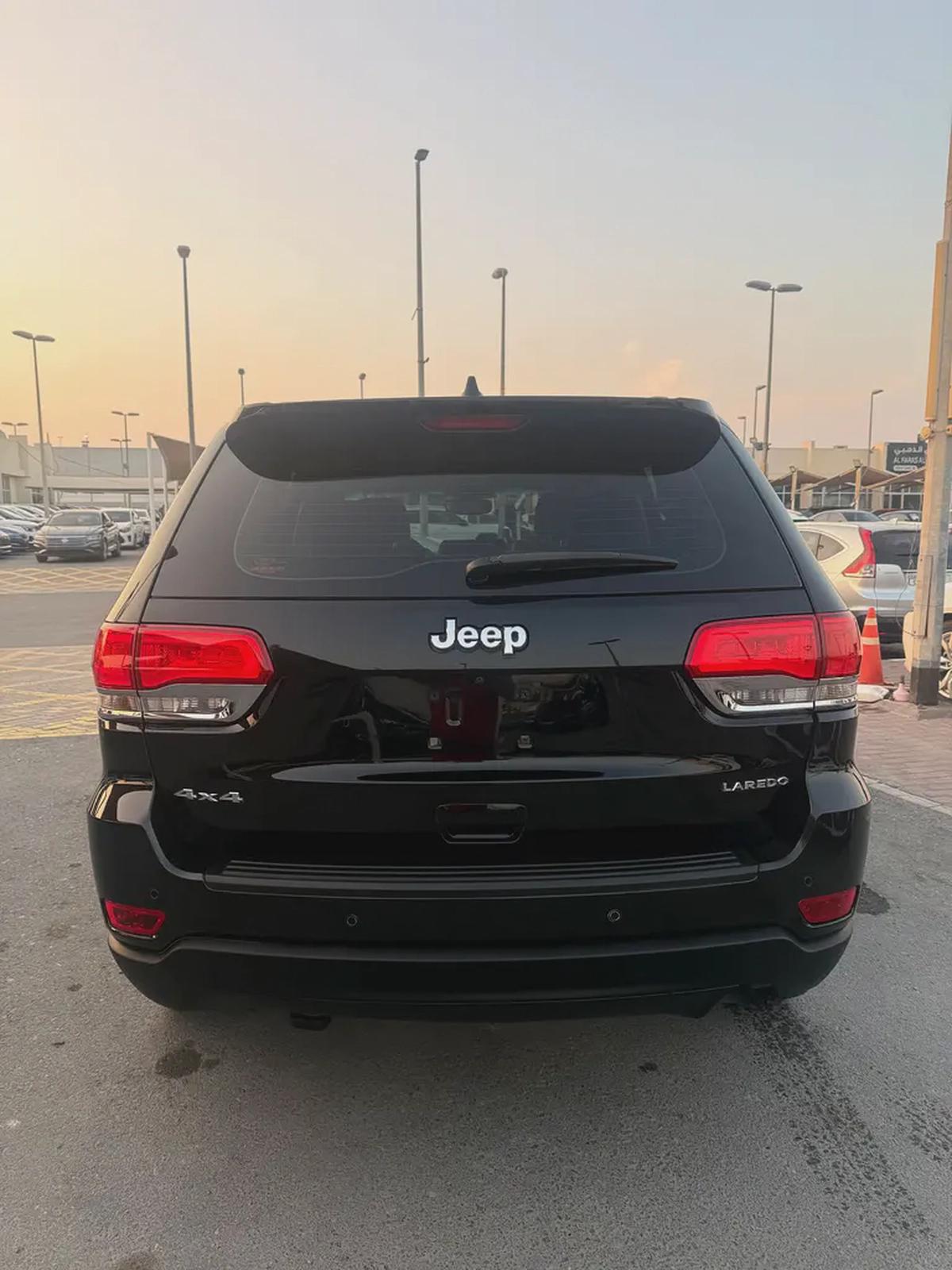 Jeep grand cherokee GCC full automatic excellent condition-5-5