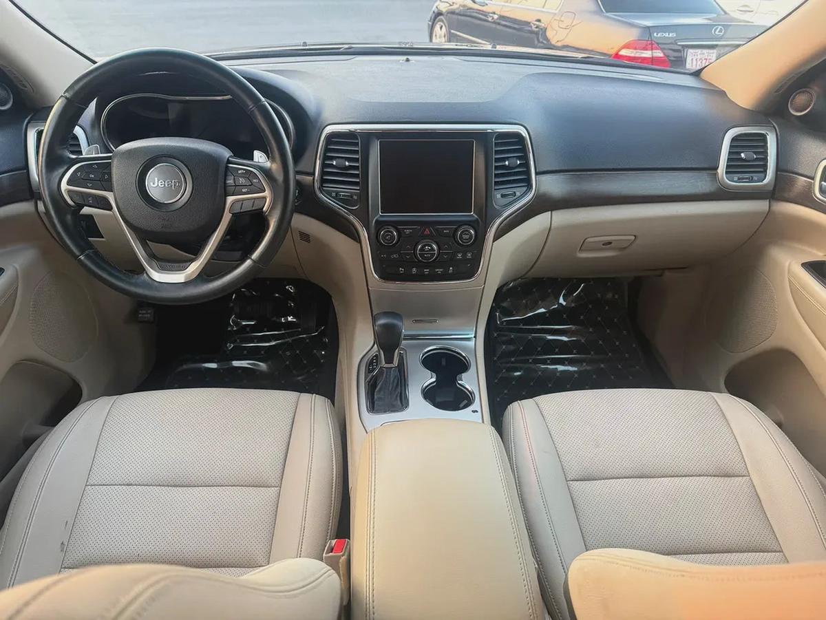 Jeep grand cherokee GCC full automatic excellent condition-10-10