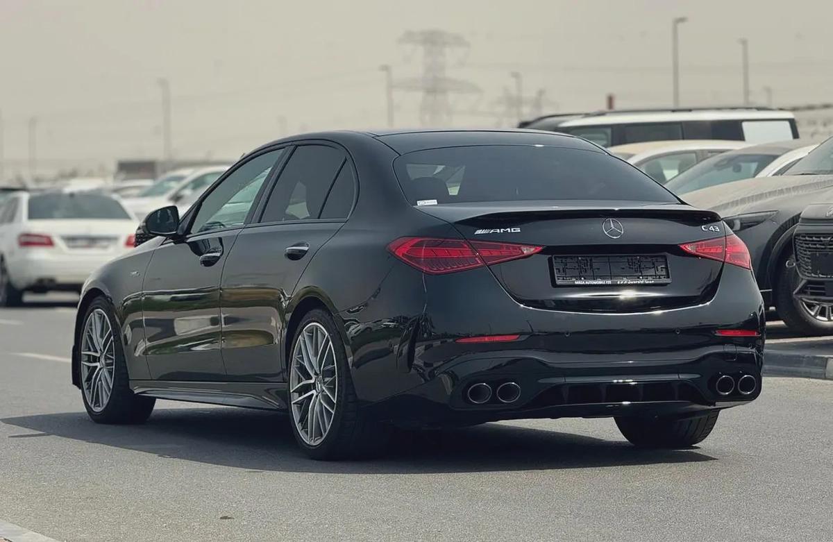 BENZ C43 | ///AMG | 2023 | BROWN INTERIOR | ONLY : 27,596 KM | JAPAN IMPORT | CLEAN TITLE-4-4
