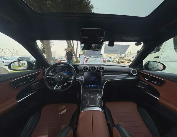 BENZ C43 | ///AMG | 2023 | BROWN INTERIOR | ONLY : 27,596 KM | JAPAN IMPORT | CLEAN TITLE