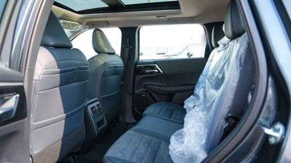 Mitsubishi Outlander Mitsubishi Outlander 2026 – High Line (G06) 2.5L – SUV – GCC Specs – Export Ready