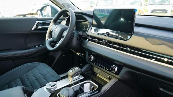 Mitsubishi Outlander Mitsubishi Outlander 2026 – High Line (G06) 2.5L – SUV – GCC Specs – Export Ready