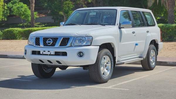 2024 Nissan Patrol GRX (White)