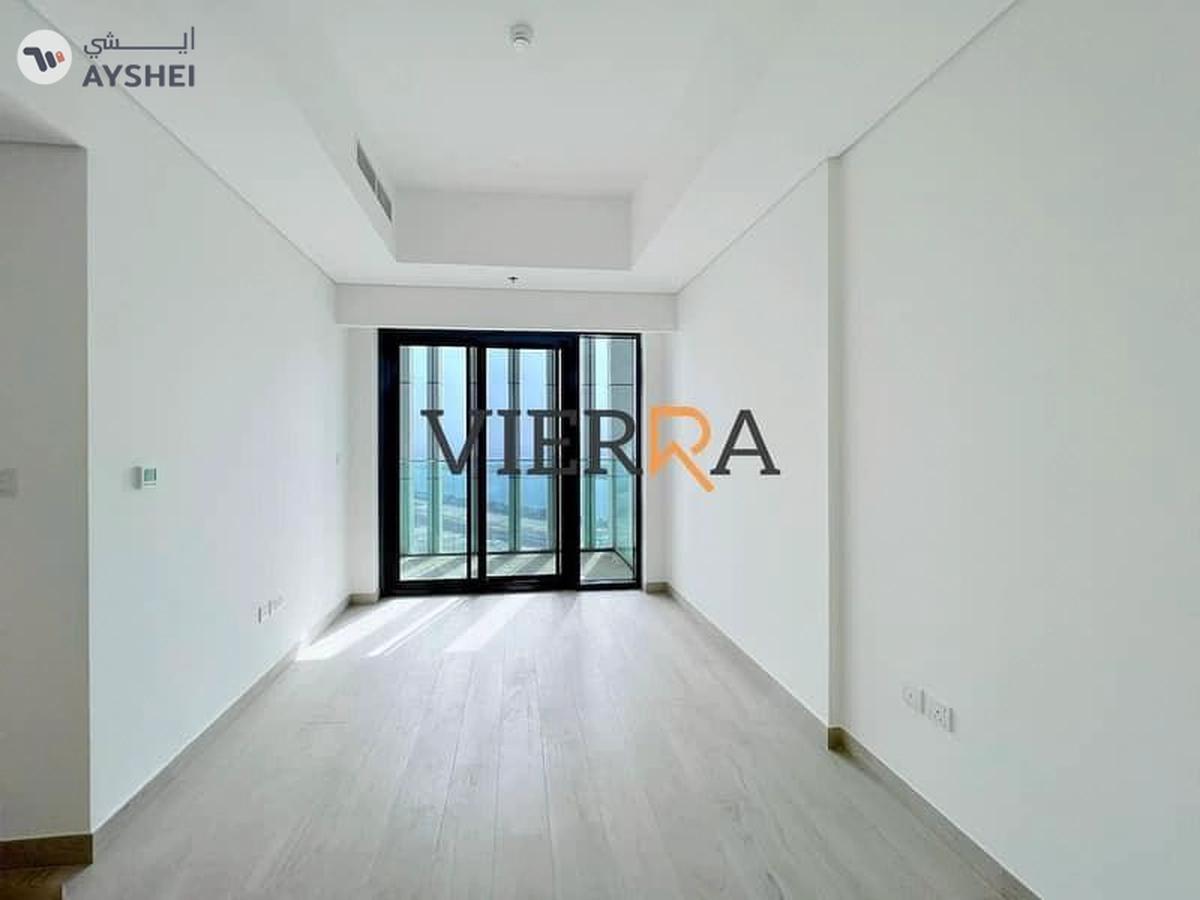 Brand New l Ready To Move In l Spacious-1-1