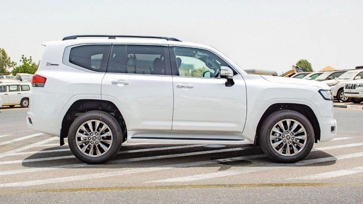 Toyota Land Cruiser LAND CRUISER VXR 3.3L TWIN TURBO PETROL 2025-3-3