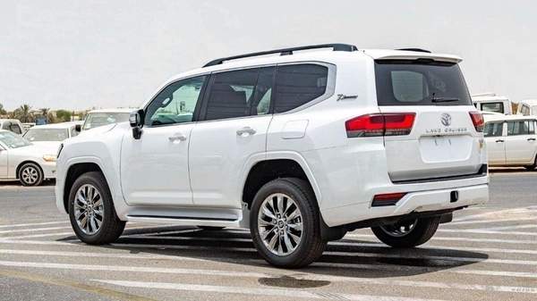 Toyota Land Cruiser LAND CRUISER VXR 3.3L TWIN TURBO PETROL 2025