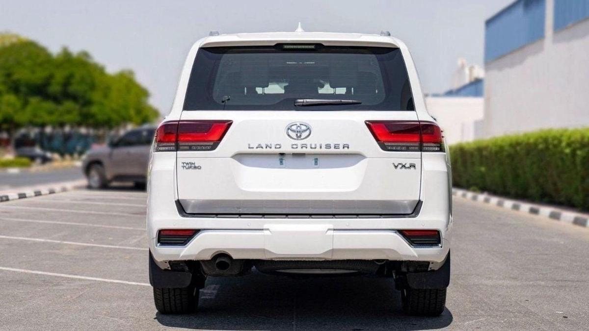 Toyota Land Cruiser LAND CRUISER VXR 3.3L TWIN TURBO PETROL 2025-6-6