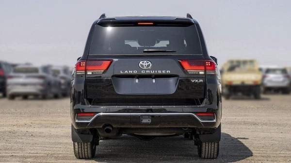 Toyota Land Cruiser TOYOTA LAND CRUISER LC300 VXR 3.5 2025