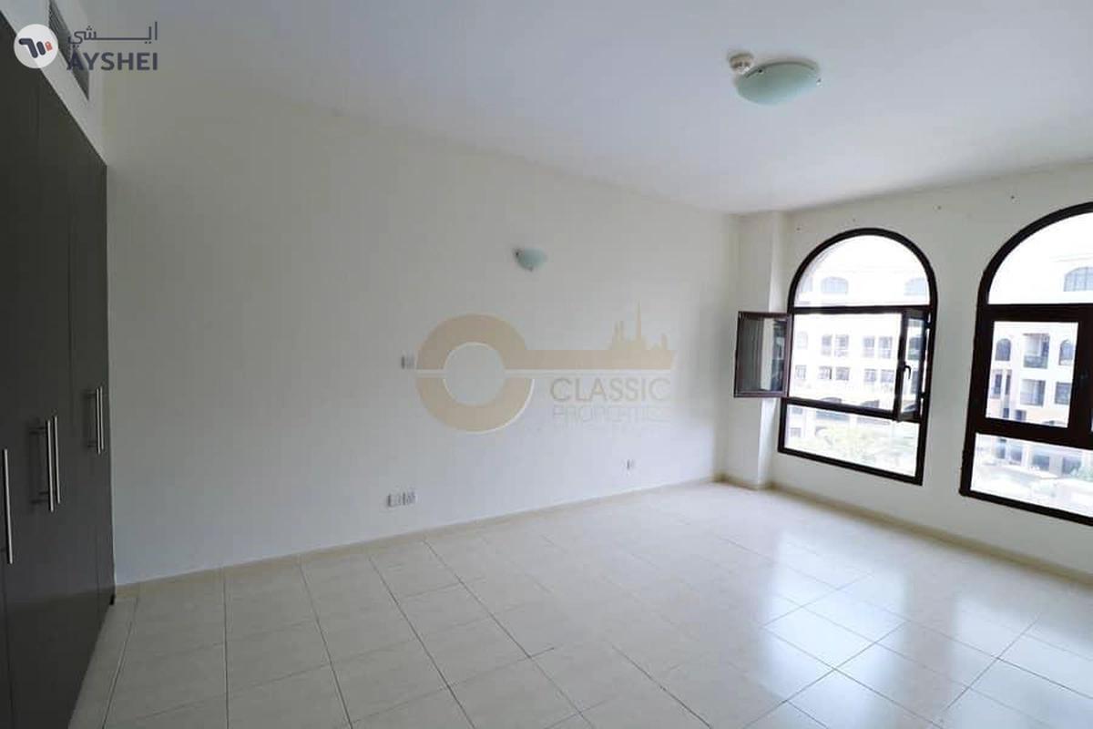 1 Bed Apartment | Spacious Layout | Prime Location-0-0