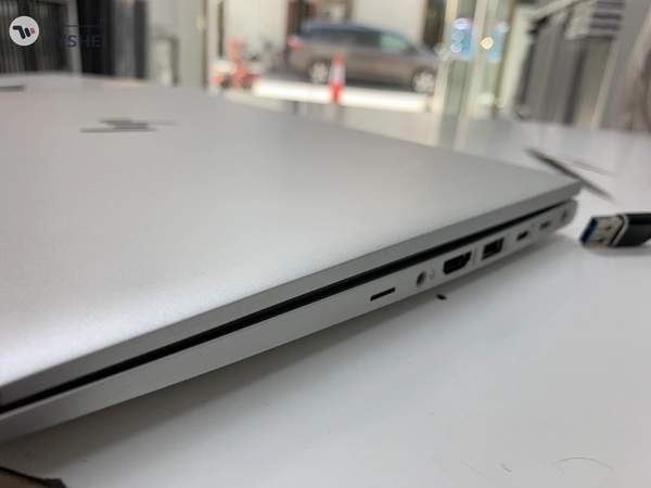 Hp elitebook 640 G10