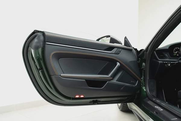 2025 PORSCHE 911 GT3 TOURING | MAIN DEALER WARRANTY | HIGH SPEC |