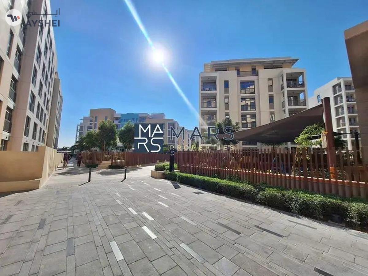 LIKE BRAND NEW STUDIO IN GATED COMMUNITY-0-landscape