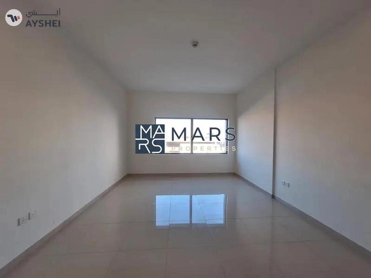 LIKE BRAND NEW STUDIO IN GATED COMMUNITY-0-landscape