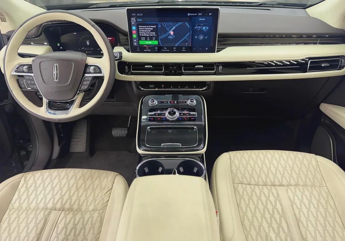 Lincoln Nautilus 2022 GCC specs for 147,000.00 AED-4-4