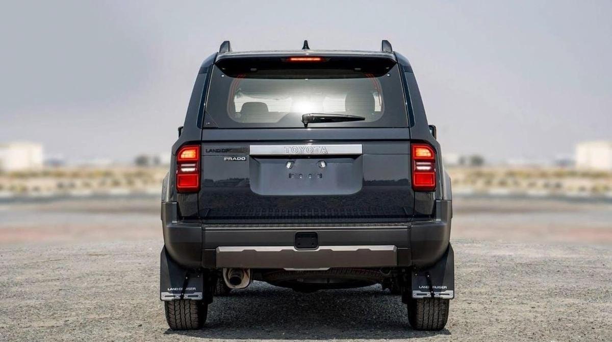 Toyota Prado 250 TXL 2.7P AT LIMITED – GREY-4-4