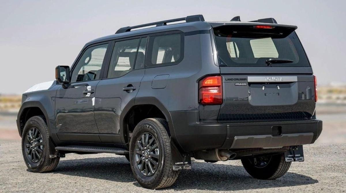 Toyota Prado 250 TXL 2.7P AT LIMITED – GREY-5-5