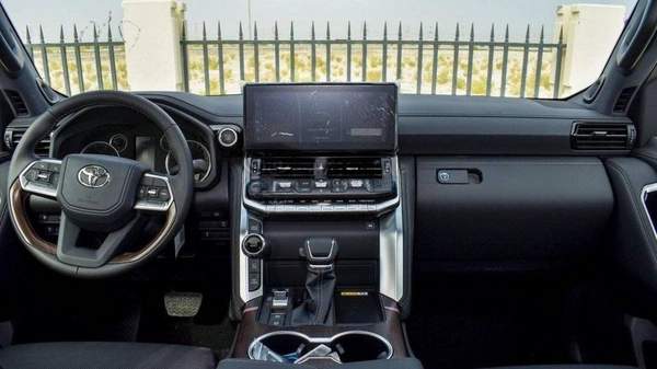 Toyota Land Cruiser TOYOTA LAND CRUISER 3.3L GXR, HIGH DIESEL TWIN TURBO, A/T MY24 3.3L Diesel 2024