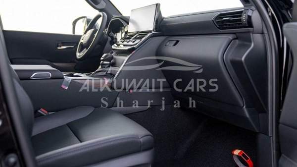 Toyota Land Cruiser TOYOTA LAND CRUISER LC300 VX 3.3D AT MY2024 – BLACK