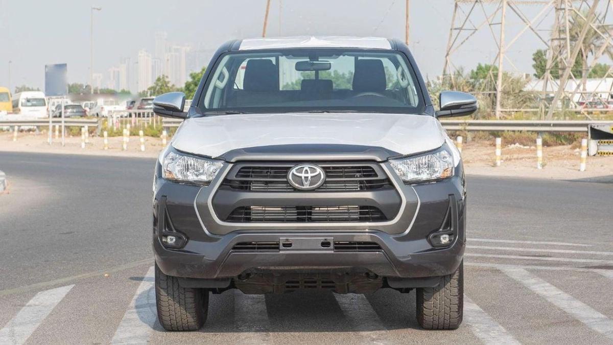 Toyota Hilux HILUX 2.4L AT DIESEL-1-1