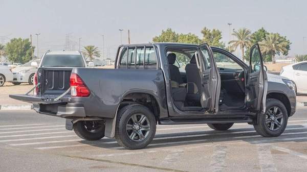 Toyota Hilux HILUX 2.4L AT DIESEL