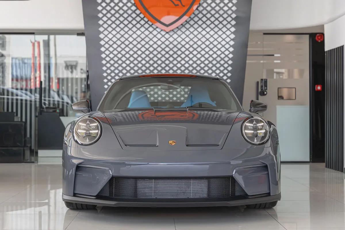 PORSCHE 911 GT3 TOURING | PCCB Ceramic Brakes | DEALER WARRANTY AVAILABLE | HIGH SPEC | 2026-1-1