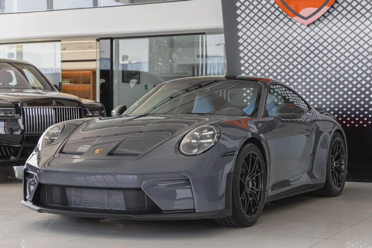 PORSCHE 911 GT3 TOURING | PCCB Ceramic Brakes | DEALER WARRANTY AVAILABLE | HIGH SPEC | 2026-2-2